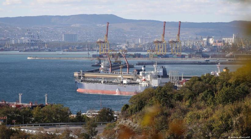 La UE aplica un tope pactado con el G7 para el precio del petróleo ruso transportado por vía marítima  