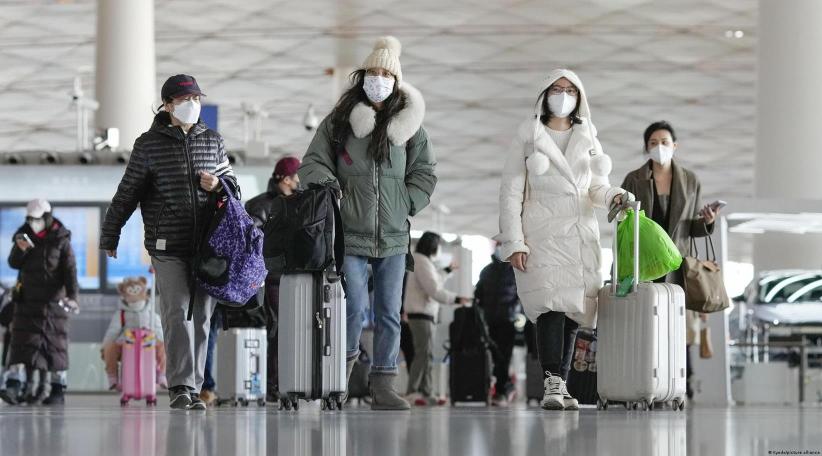EEUU exigirá una prueba negativa de COVID-19 para los viajeros que ingresen desde China