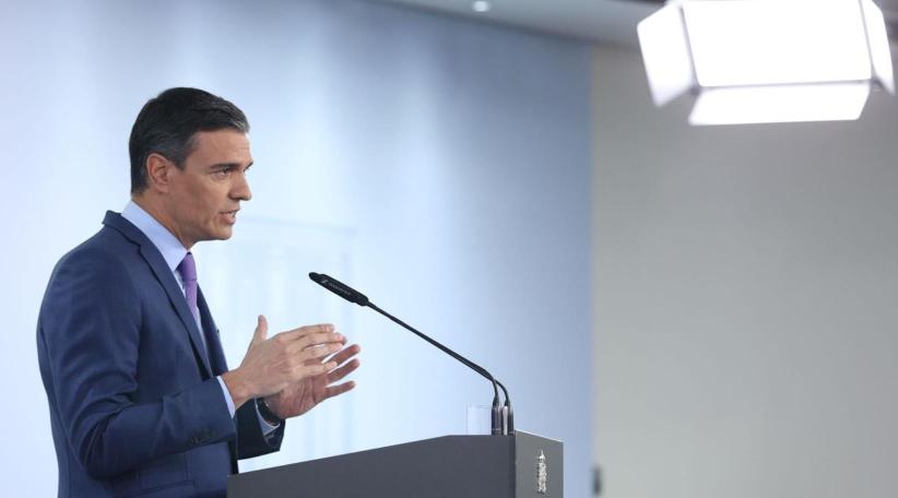España anuncia un plan anticrisis con quita del IVA de los alimentos básicos, congelamiento de alquileres y 200 € para familias vulnerables