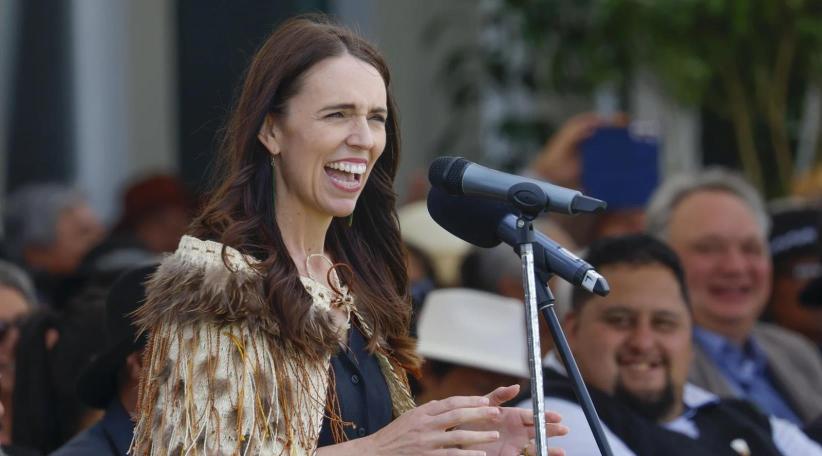 Jacinda Ardern se despidió muy emocionada en su último día como primera ministro de Nueva Zelanda 