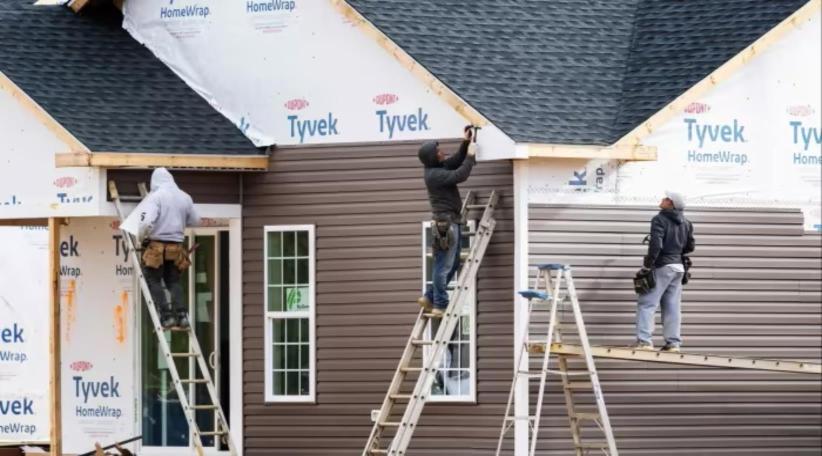 Strong U.S. economic growth expected in fourth quarter, outlook darkening