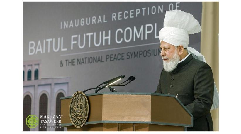 Líder musulmán mundial Hazrat Mirza Masrur Ahmad insta a negociaciones de buena fe en el plan de paz para Ucrania