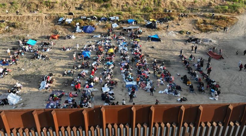 Expira el Título 42 y entran en vigor nuevas reglas de inmigración en la frontera entre EEUU y México