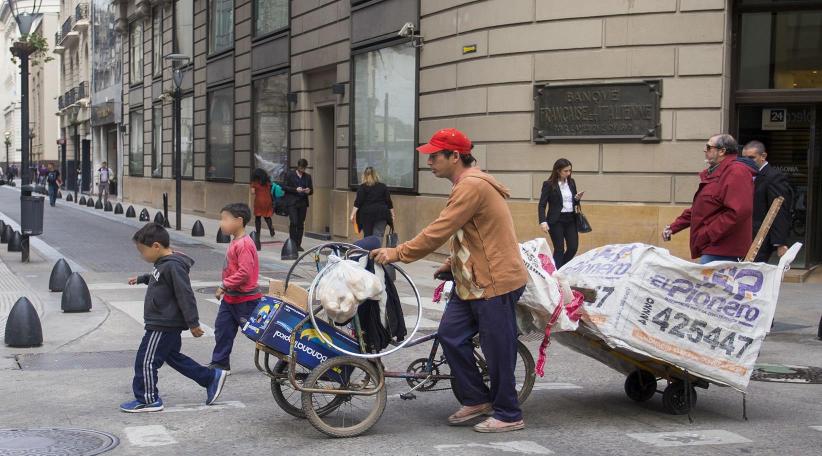 Argentina: La pobreza aumentó y llega al 40,1% en el primer semestre de 2023 y afecta a 18,5 millones de personas