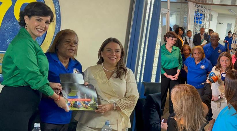 Judy Meana entregó un informe sobre el impacto del COVID-19 en la educación de Panamá a la Ministra Maruja Gorday 