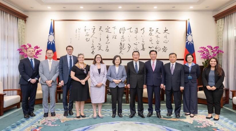 Estados Unidos reitera su compromiso con Taiwán en defensa y comercio, subraya el AIT