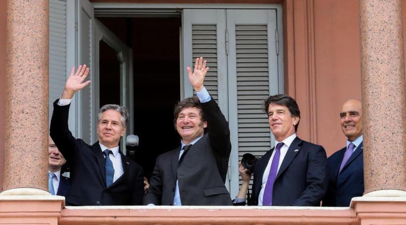 Javier Milei recibió a Antony Blinken y le dijo que Argentina ha vuelto al lado de la democracia y la libertad