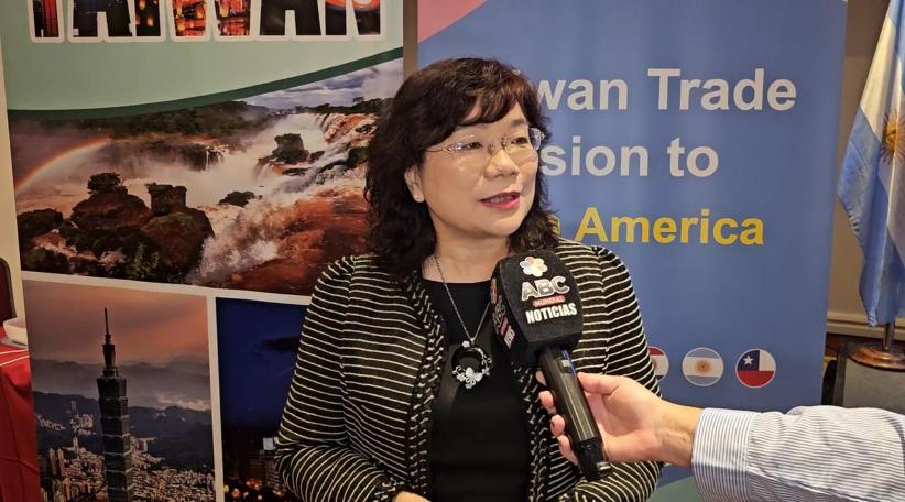 Entrevista con la embajadora Florencia Miao-hung HSIE