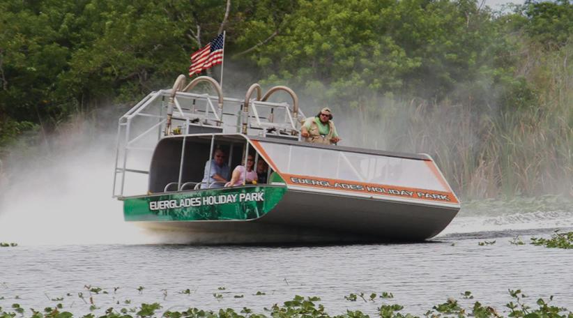 Descubra la emoción del paseo en Airboat en el Everglades Holiday Park