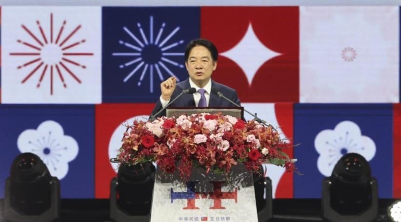 Somos un país soberano, dice el presidente de Taiwán en un acto por el Día Nacional