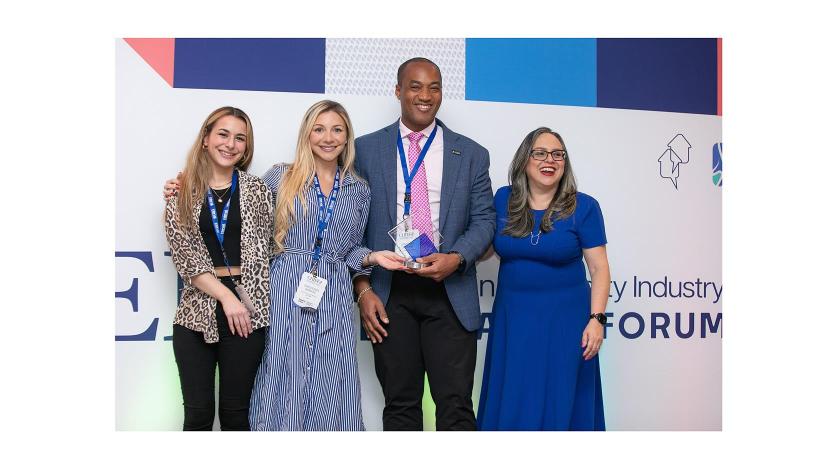 Foto: (de izquierda a derecha): Alina Sosa Cerullo, Gerente de Desarrollo Comercial, CoHo Reservations, Crescenzia Biemans, CCO, Bucuti &amp; Tara Beach Resort, Sanovnik Destang, Presidente, CHTA y Director Ejecutivo, Bay Gardens Resorts, y Vanessa Ledesma, CEO, CHTA.