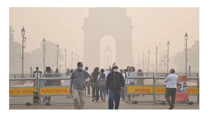 India’s capital chokes as air pollution levels hit 50 times the safe limit