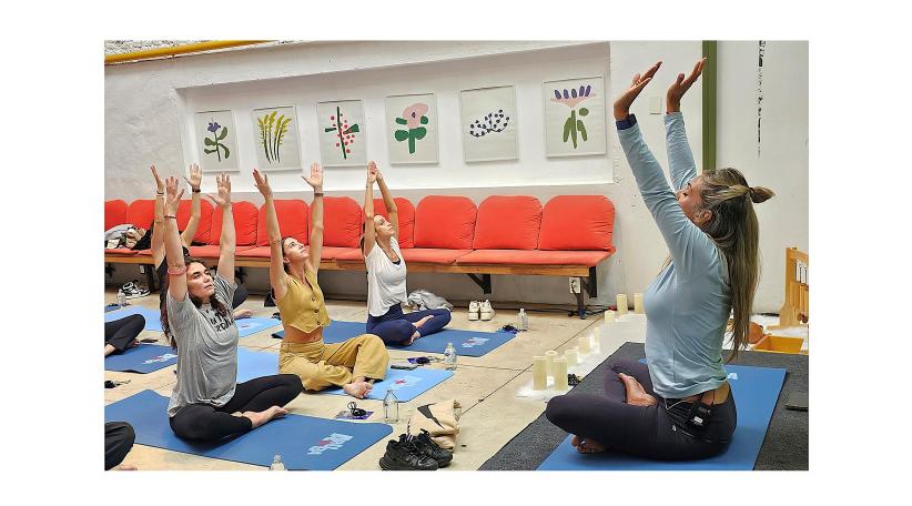 Efecto Aruba: El yoga como puente entre la Argentina y la Isla Feliz