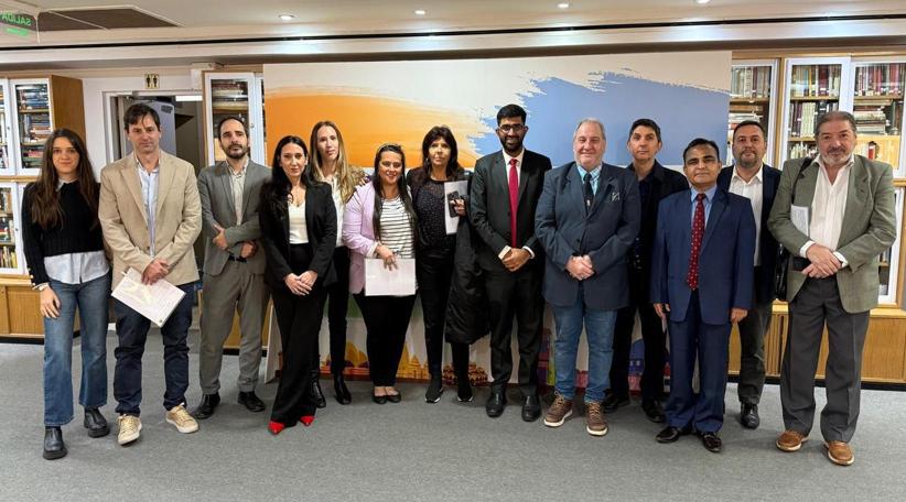 El encargado de negocios ad interim, Santhosha H., presentó en detalle la visión del gobierno del primer ministro Narendra Modi frente a la reciente escalada de violencia de terroristas de Pakistán.