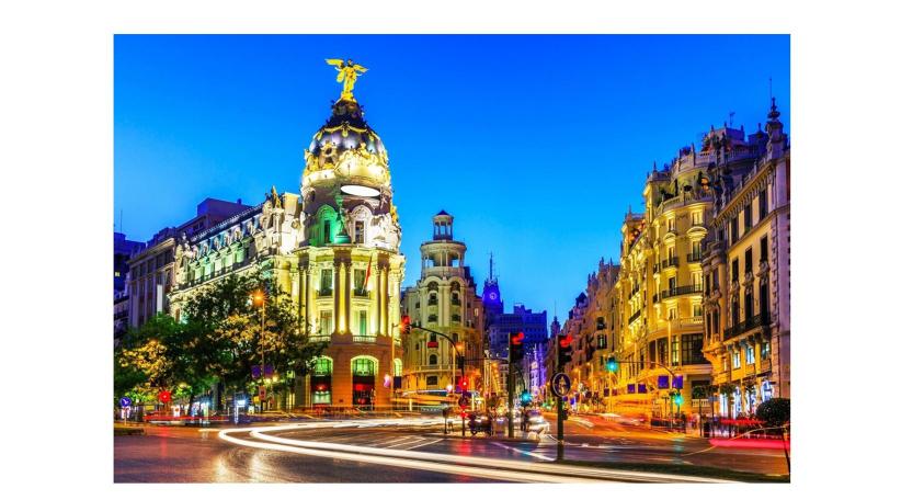 España se consolida como potencia turística el WTTC proyecta un récord histórico de 260.500 millones de euros en 2025