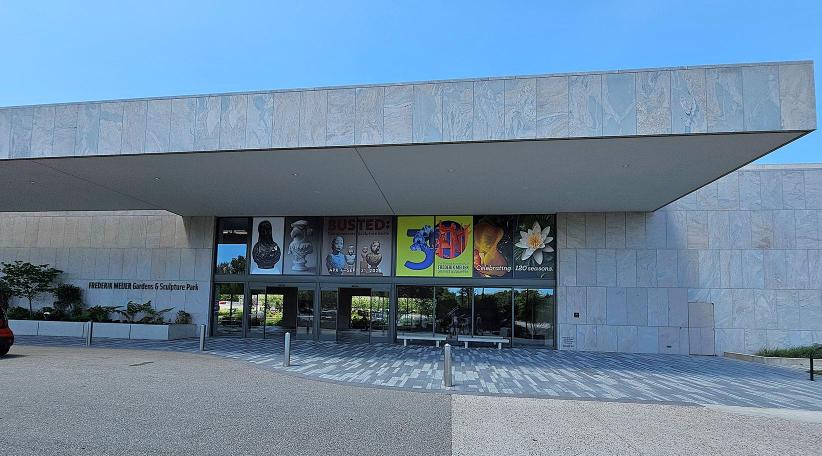 Strolling Through Frederik Meijer Gardens &amp; Sculpture Park