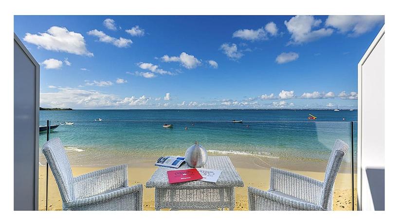 Le Temps des Cerises Hotel Beach la joya bohemia frente al mar Caribe en Saint Martin