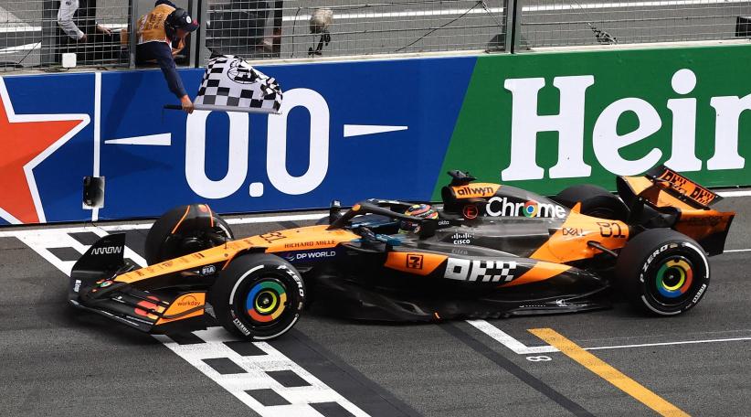 Piastri wins in Zandvoort as Norris and Hamilton retire in dramatic Dutch GP