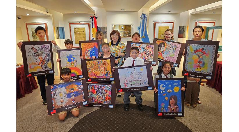 Taiwán reconoce a jóvenes talentos argentinos en la ceremonia de entrega de premios del Concurso Mundial de Arte Infantil.
