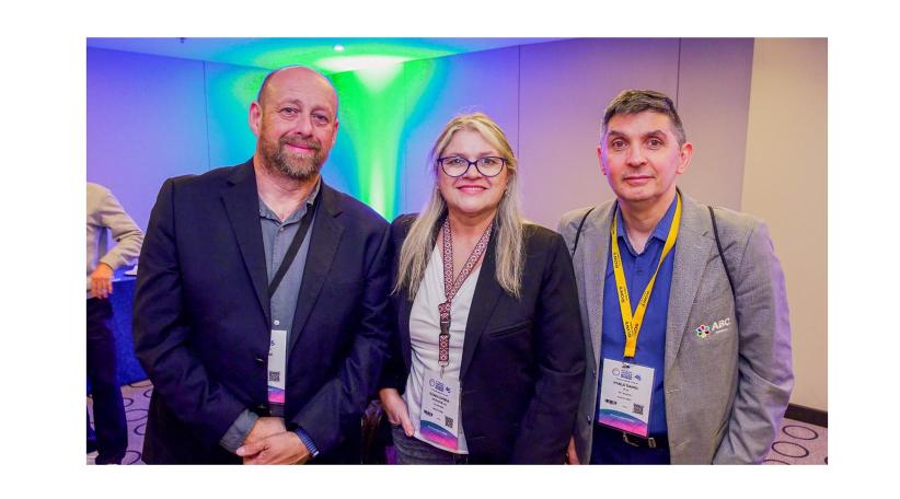 El equipo de ABC Mundial recorrió las instalaciones del Wyndham Bogotá en el marco de la Vitrina Turística de ANATO 2026 y participó del cóctel exclusivo organizado para la prensa, donde la cadena presentó sus avances en renovación y su estrategia de crecimiento en el mercado colombiano.