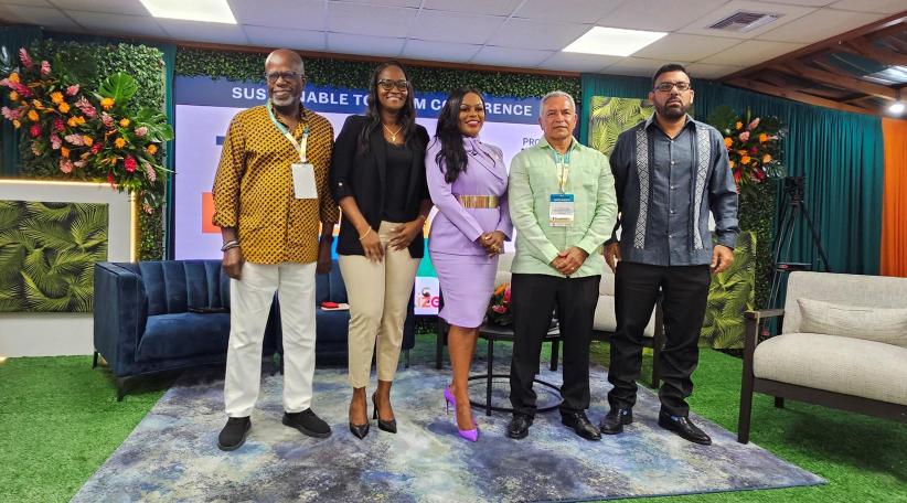 Saint-Martin expuso su modelo de turismo sostenible en la STC 2026 del Caribe.
