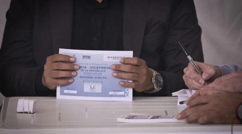 Elecciones en Colombia: Abelardo e Iván Cepeda disputan la segunda vuelta más reñidas de la historia reciente.