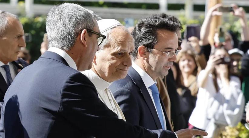 El papa León XIV tiene cáncer de pulmón: el Vaticano confirmó que en la operación le sacaron un tumor maligno.