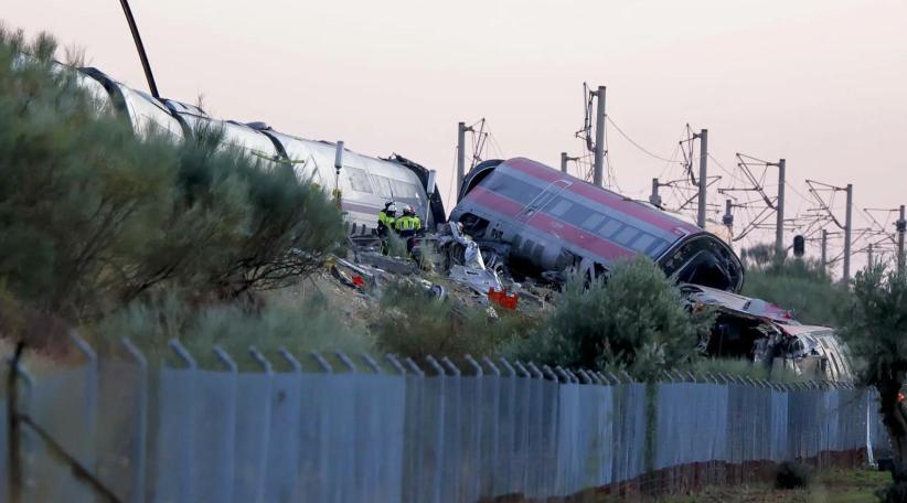 Tragedia ferroviaria en España ascienden a 69 los muertos y crece la presión política por la investigación.