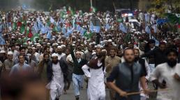 Asia Bibi: Lawyer flees Pakistan in fear of his life