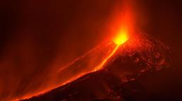 Mount Etna erupts in Sicily amid dozens of tremors