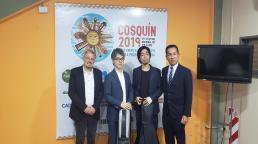 El Embajador Noriteru Fukushima recibió el día lunes 28 de enero, a alumnos de secundaria y preparatoria de varios colegios, participantes de "Cosquín en Japón"