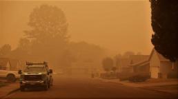 Oregon: wildfires torch hundreds of homes in U.S. West