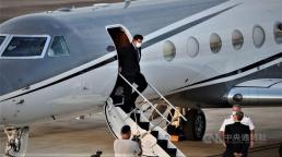 El subsecretario de Estado de Estados Unidos llegó a Taiwán en una visita de 3 días