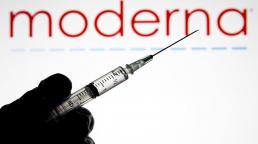 Moderna Covid vaccine approved for use in UK
