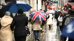 UK economy grew 7.5% in 2021, fastest since second world war