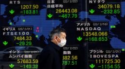 Stocks dive, oil jumps above $100 as Russia invades Ukraine