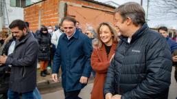 Malena Galmarini, Katopodis, Cascallares y Fabiani habilitaron una red secundaria cloacal para 3000 habitantes del Barrio Garay en Almirante Brown