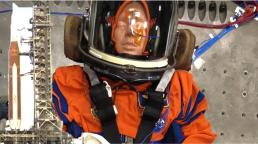Será el primer vuelo de prueba del cohete del Sistema de Lanzamiento Espacial (SLS) de la NASA y la nave espacial Orion y los humanos no estarán a bordo. Los "pasajeros" llamados "Campos", "Helga" y "Zohar", que son maniquíes, estarán equipados con sensores para recopilar información crucial sobre presiones y niveles de radiación para mejorar la seguridad de futuros vuelos espaciales.