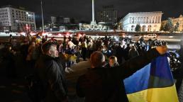 Ukrainians celebrate recapture of key city Kherson