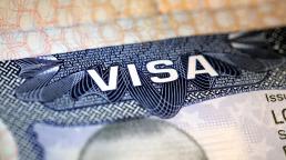 Alcaldes de EEUU piden a la administración  Biden que reduzca los tiempos de emisión de visas de visitantes
