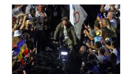 Tom Cruise closed the Paris Olympics by jumping off the roof and took the torch to Los Angeles on a motorcycle