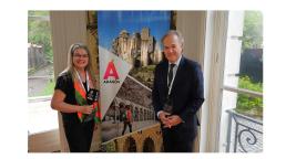 Los salones de la Embajada de España en Buenos Aires se llenaron de tradición, cultura y sabor gracias a la presentación oficial de "Vive Aragón, El Reino de los Sueños"