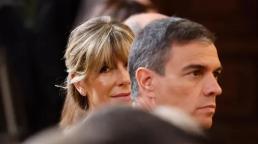 Begoña Gómez, la esposa de Pedro Sánchez fue procesada por cuatro delitos.