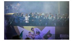 La Scaloneta volvió a casa: así fue el recibimiento a los subcampeones del mundo en Ezeiza.