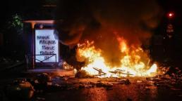 Francia e Italia sacudidas por violentas protestas contra el costo de vida .
