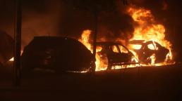 Bilbao registra una noche de disturbios con vehículos incendiados, saqueos y 17 detenidos.