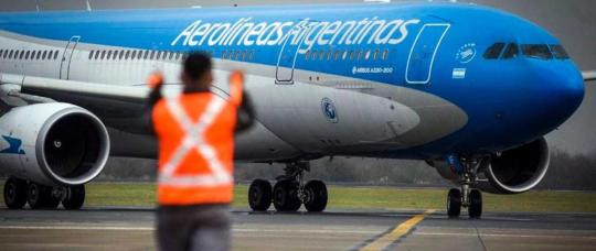 Aerolíneas Argentinas extiende su operación a Aruba hasta abril de 2026 y fortalece la conexión con el mercado argentino.