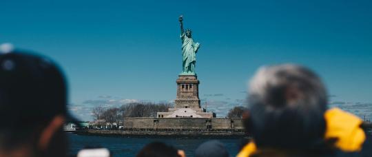 Mexican Tourists Defy Visa Barriers to Sustain U.S. Holiday Travel.