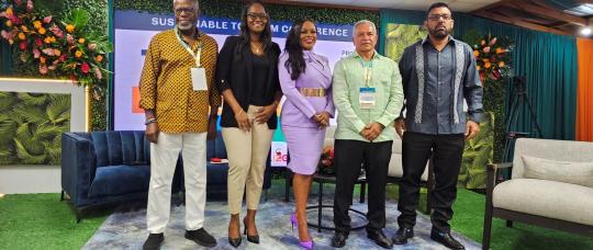 Saint-Martin expuso su modelo de turismo sostenible en la STC 2026 del Caribe.