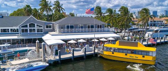 Forloderly 15th Street Fisheries, una visita obligada en Fort Lauderdale para amantes del pescado y la vida junto al mar.